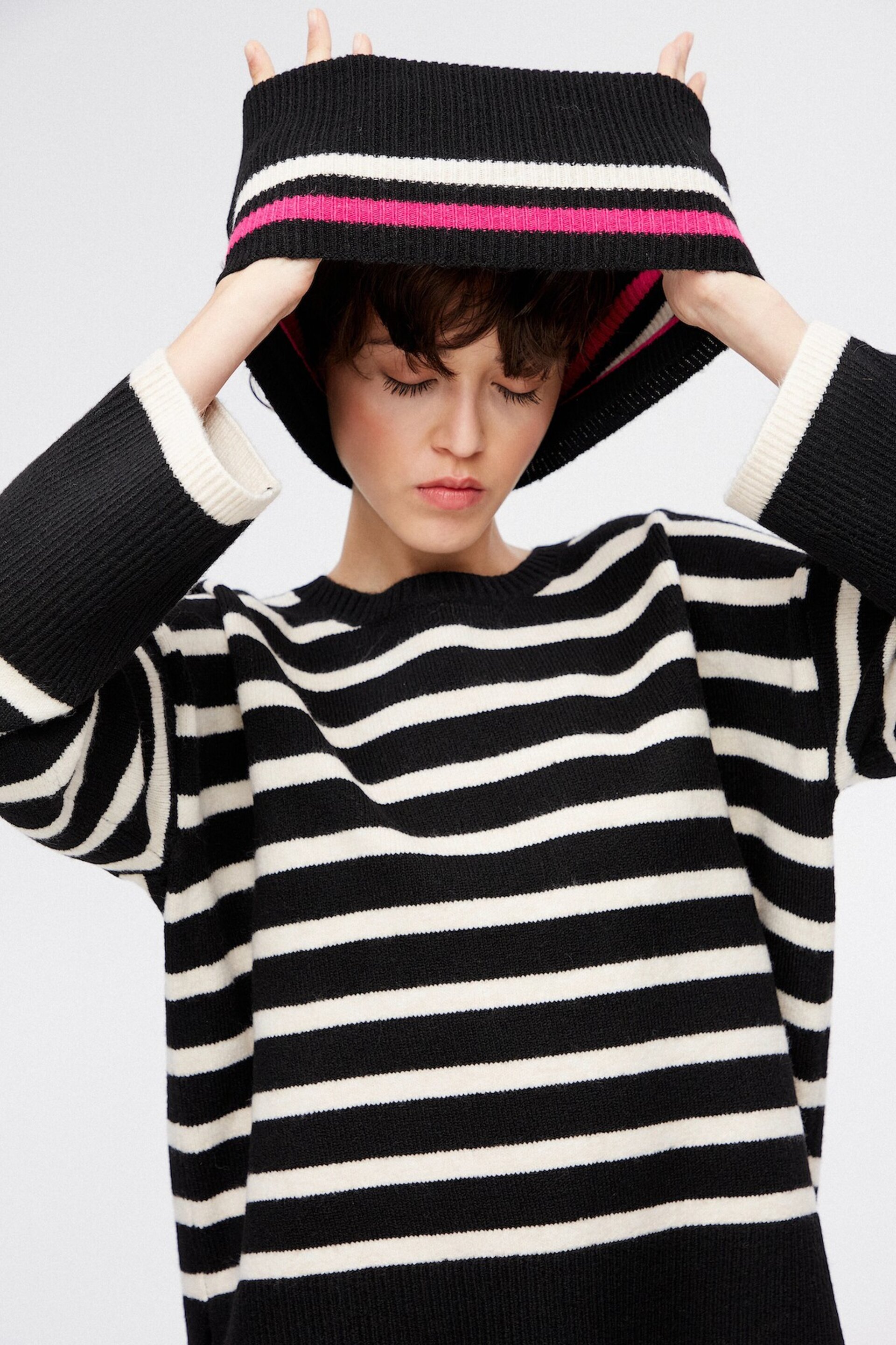 Jersey de rayas con cuello vuelto desmontable - 1